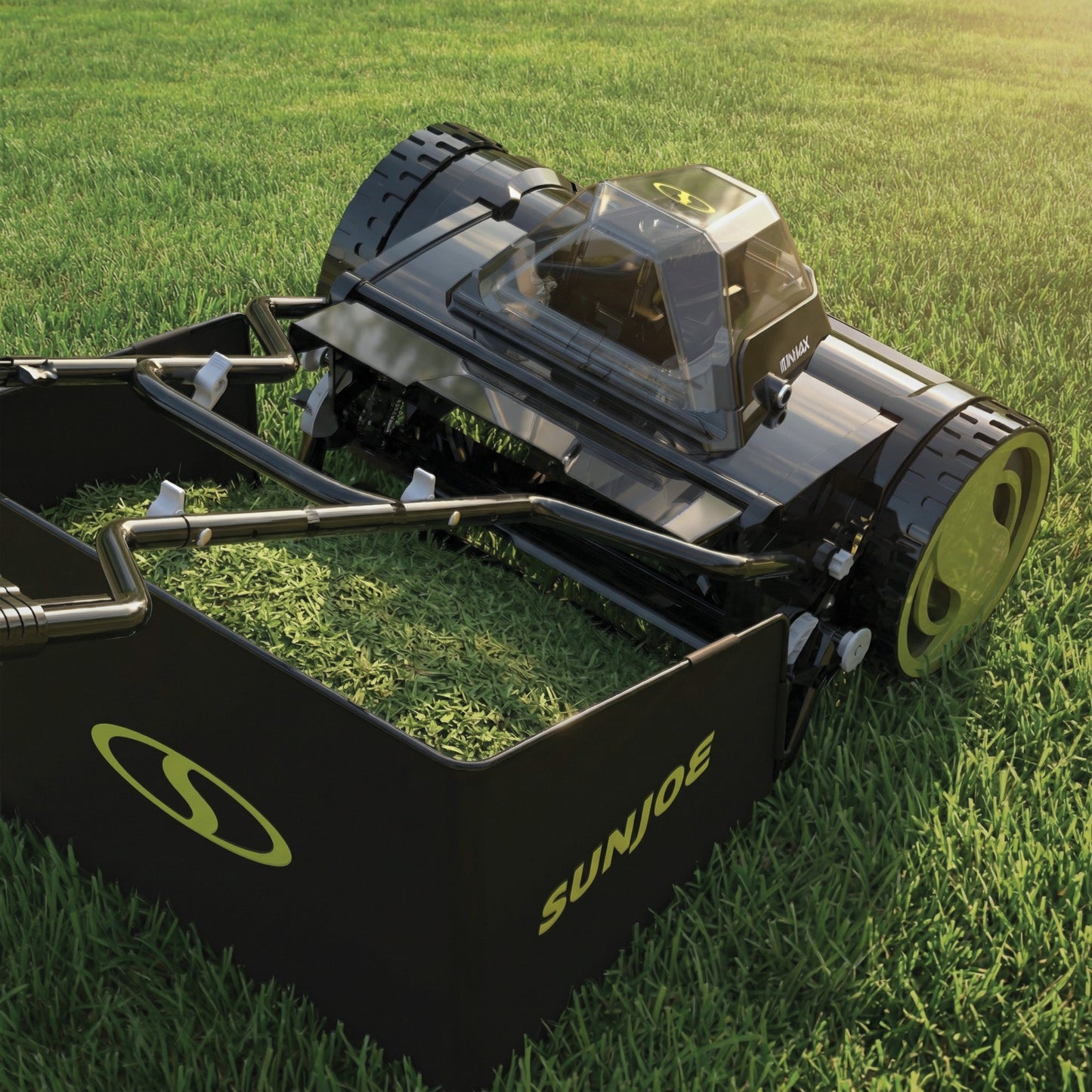 Sun Joe Cordless Push Reel Mower, 15” Yard Trimmer w/ Collection Bag, 24V-CRLM15 — image 9