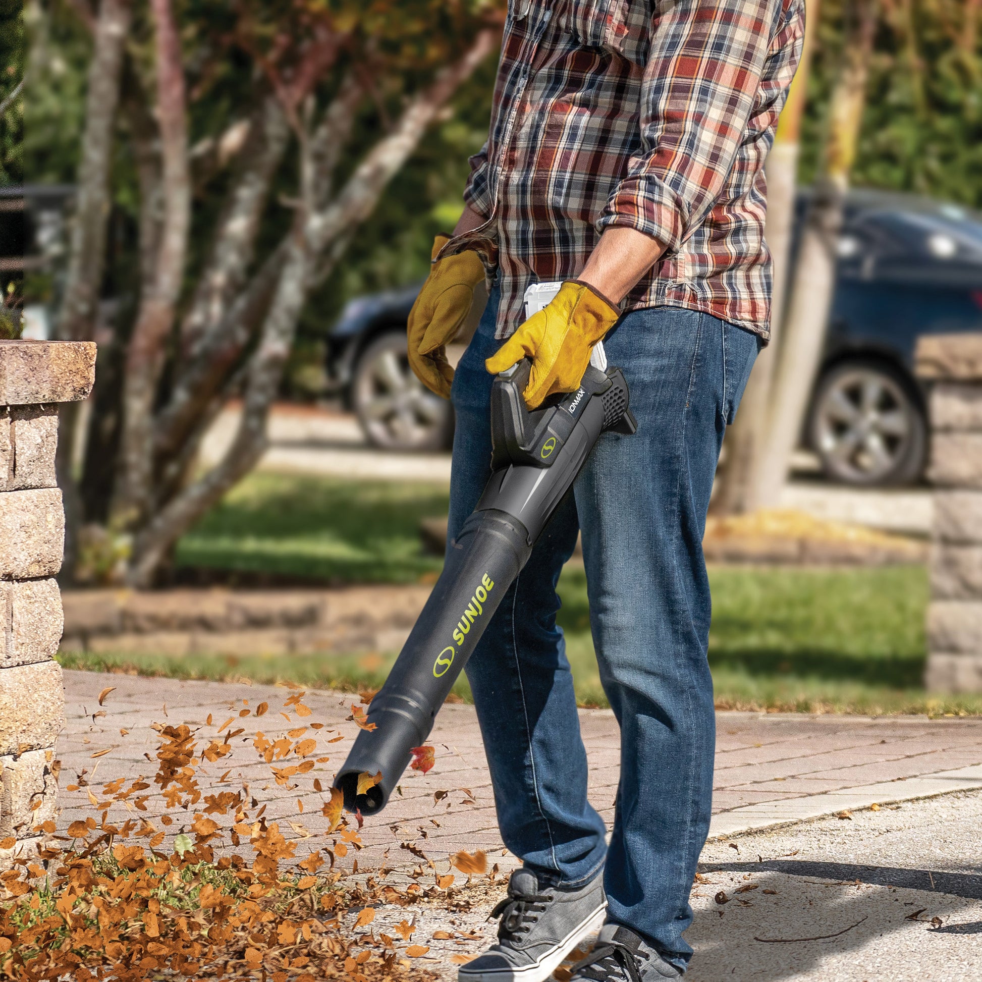 Sun Joe 24V-TB-LTE 24V Cordless IONMAX Compact Turbine Jet Blower, 100 MPH Air Speed, Battery and Charger Included — image 9