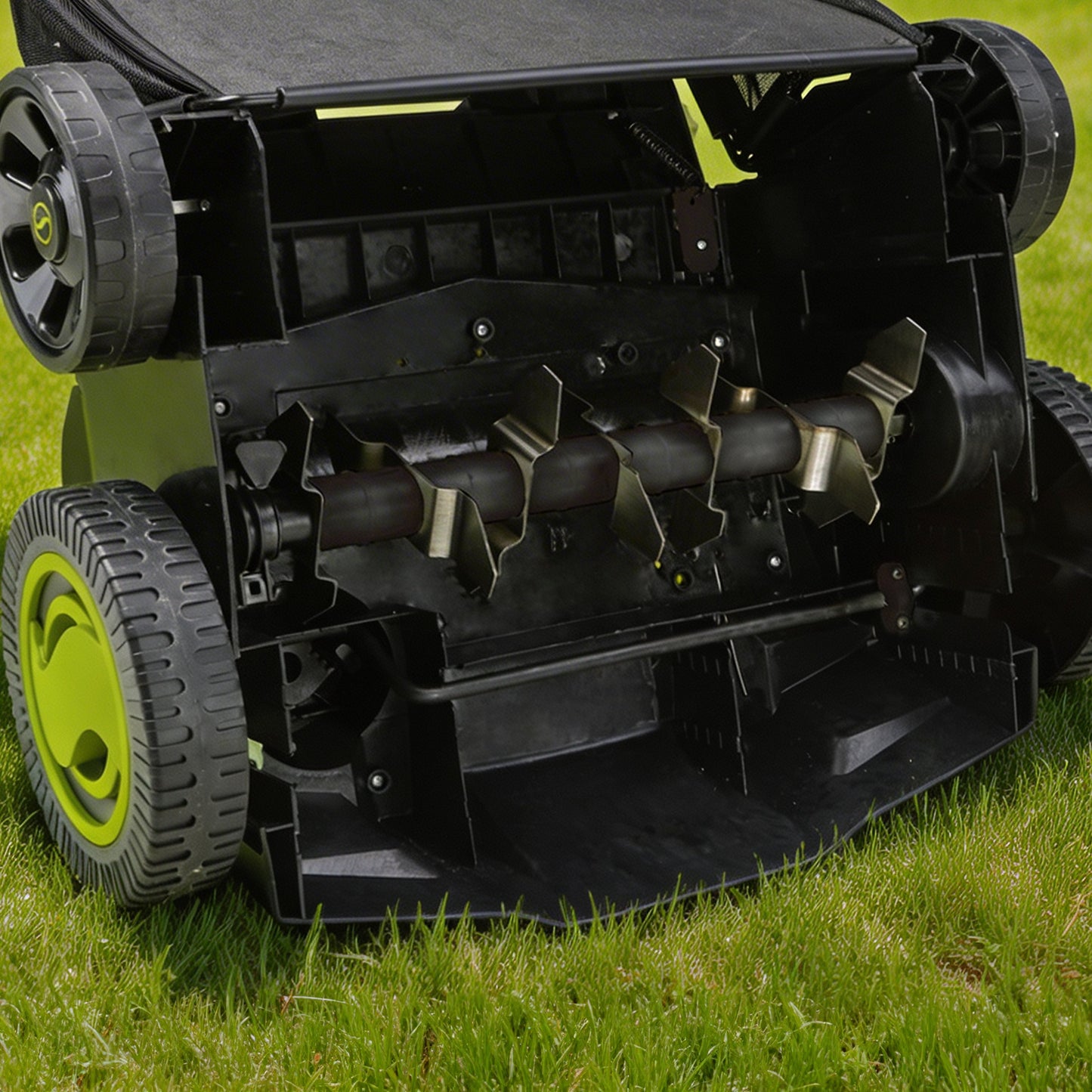 Sun Joe Cordless Scarifier/Dethatcher, Brushless Motor, Batteries, 24V-X2-DTS15 — image 7