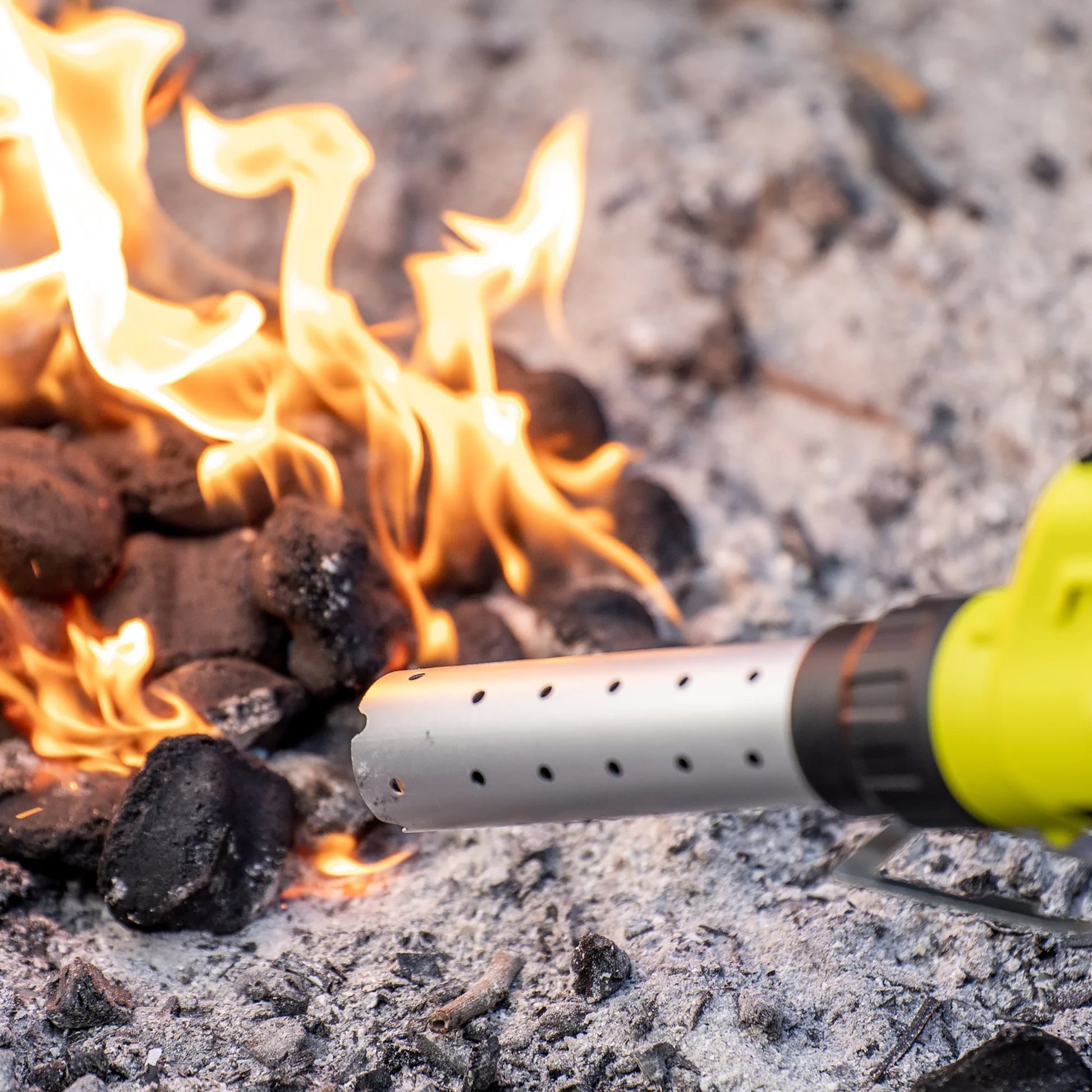 Sun Joe 24V Cordless Electric Fire Starter for Charcoal BBQ Grills, 24V-BBQ-LTE — image 10