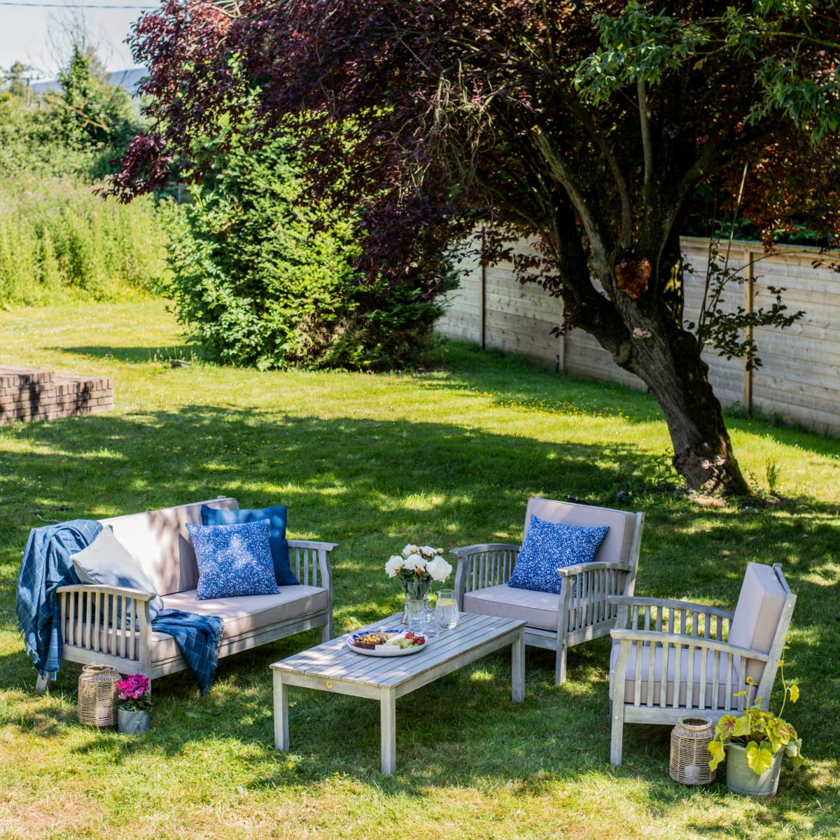 Gardenesque Patio Garden Furniture Set - Light Grey Wooden Garden Set - Repton Lounge - Outdoor Table & Chairs - Durable and Comfortable Design - With Cushions - Flat Pack Design - 4 Seater - image 6