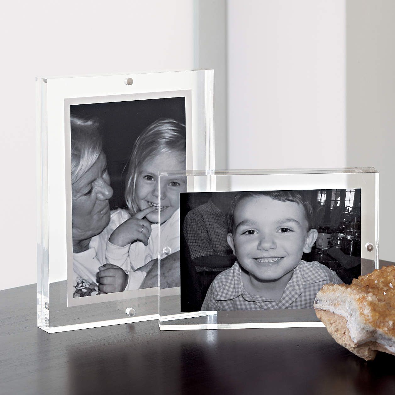 Acrylic 4x6 Block Tabletop Picture Frame