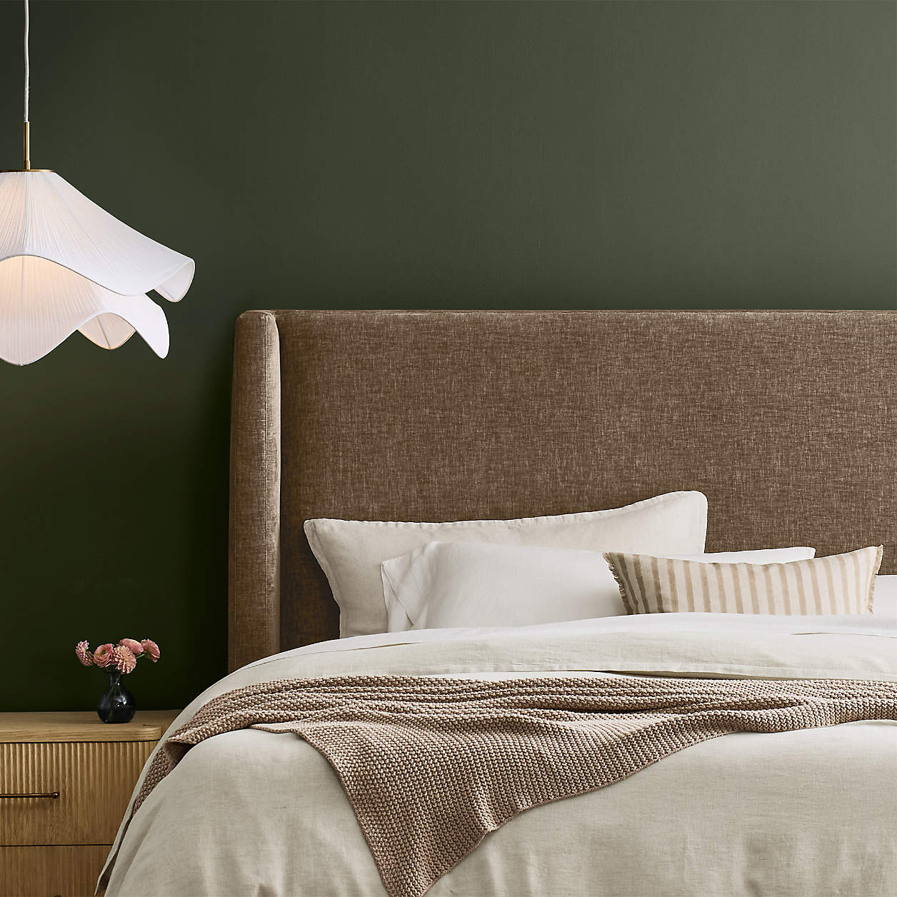 Lia Pendant Light with Shade 30"
