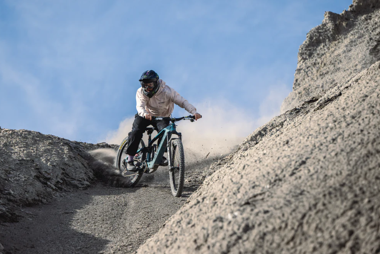 Santa Cruz Bullit X0 AXS RSV Electric Mountain Bike – Bosch CX - image 5