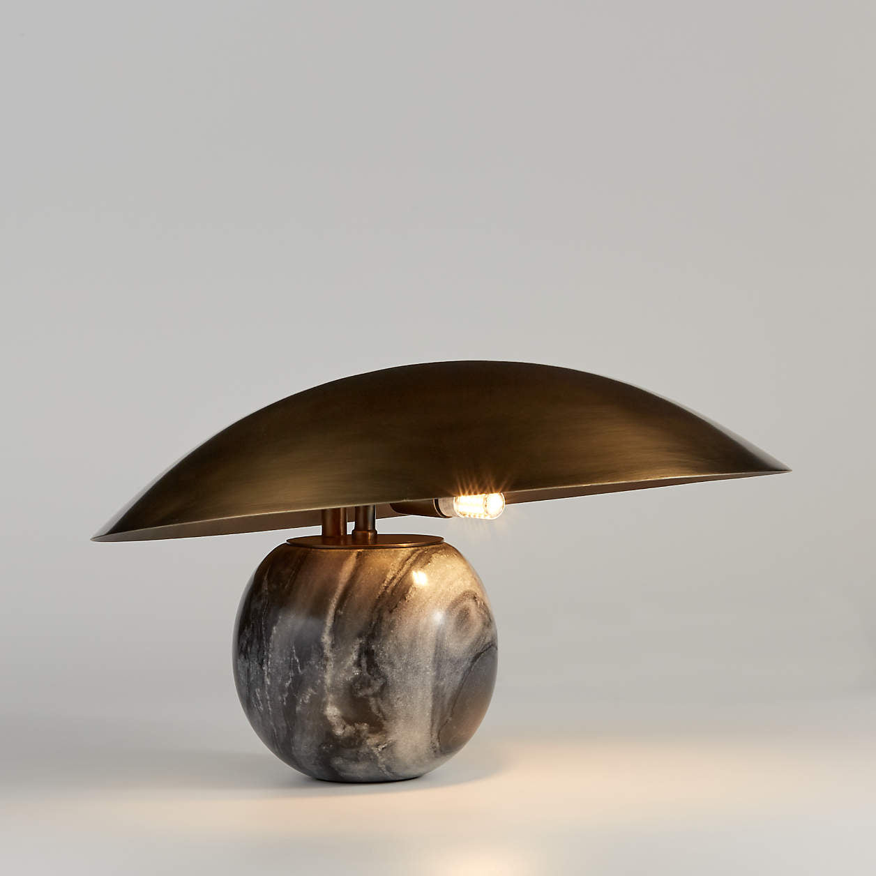 Formosa Stone Table Lamp 8"
